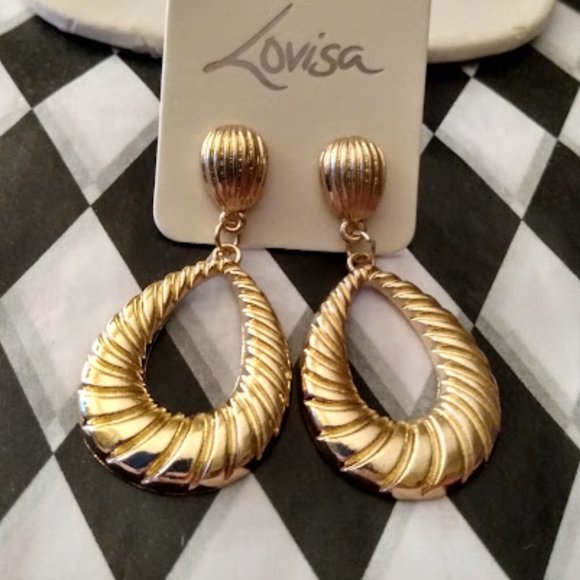 LOVISA 1980's Inspired Gold Ribbed Texture Pear Shape Drop Earrings**NEW! - Picture 1 of 3